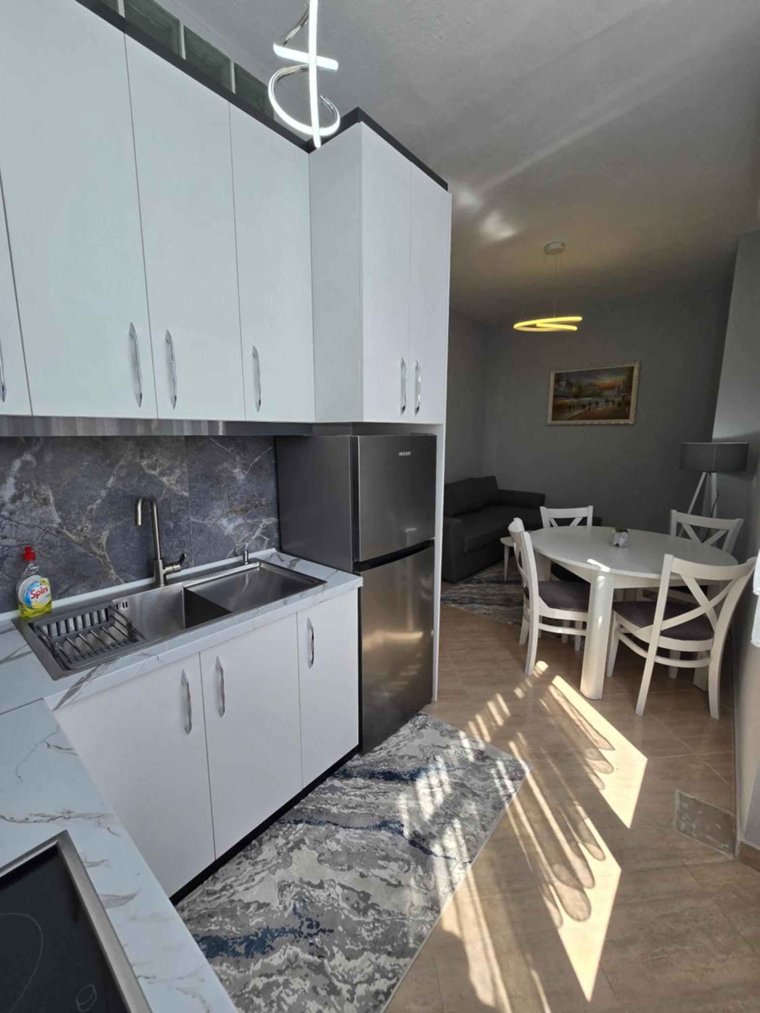 Apartament Prima